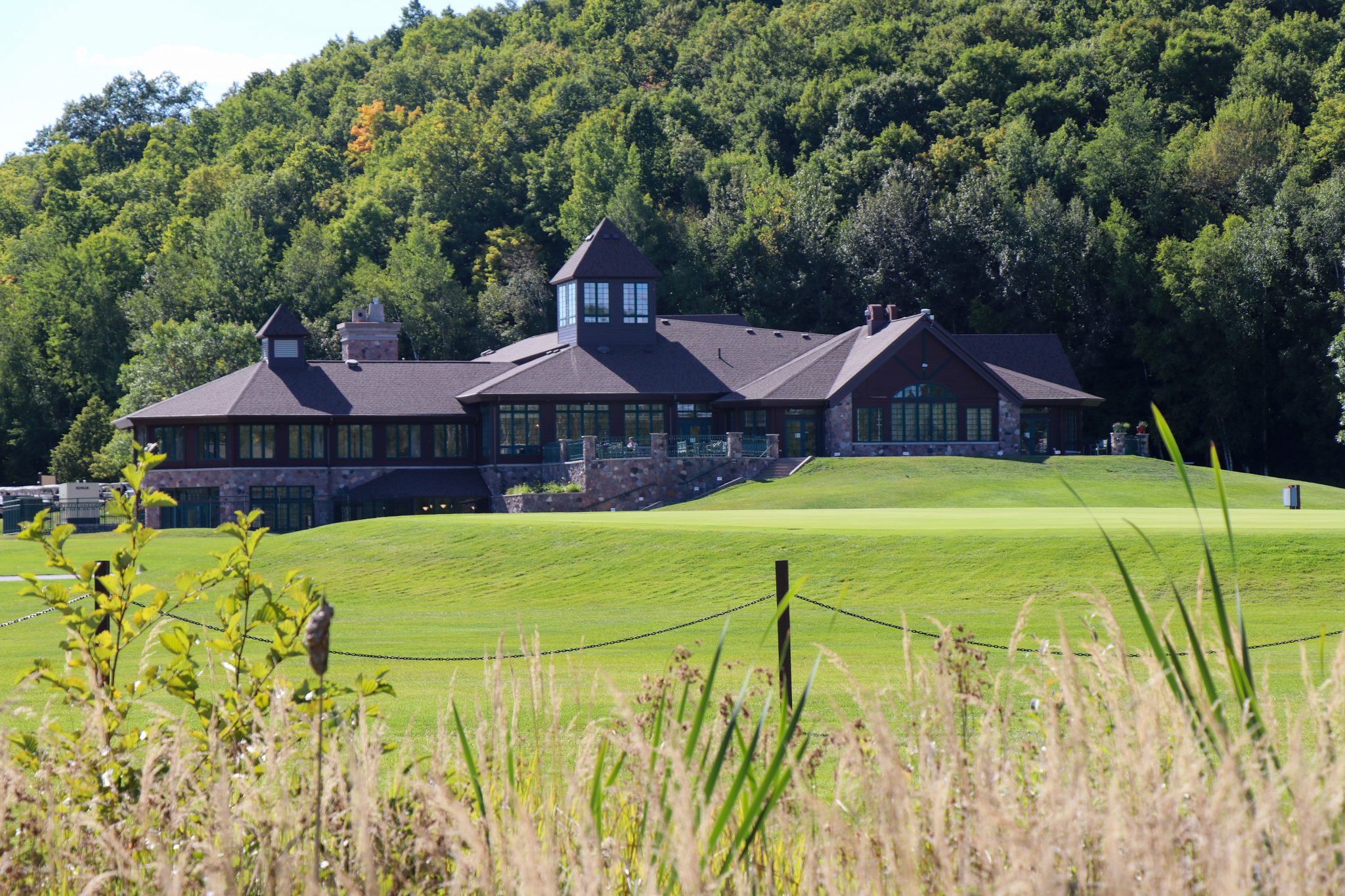 Membership and Rates Young's Golf, Recreation & Dining